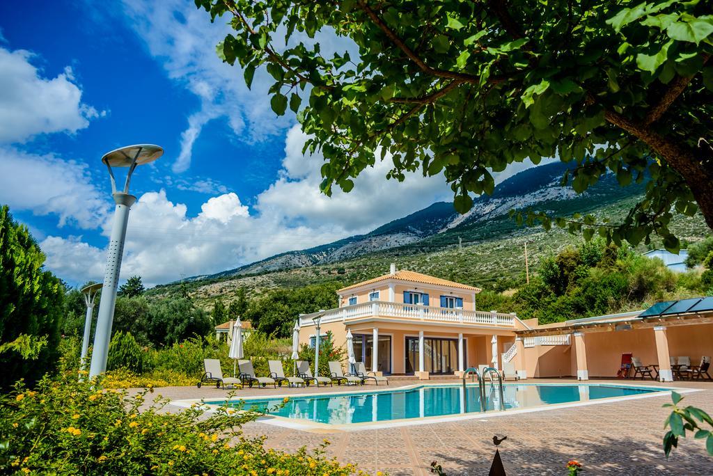 Casa Di Luna Lourdata  Buitenkant foto